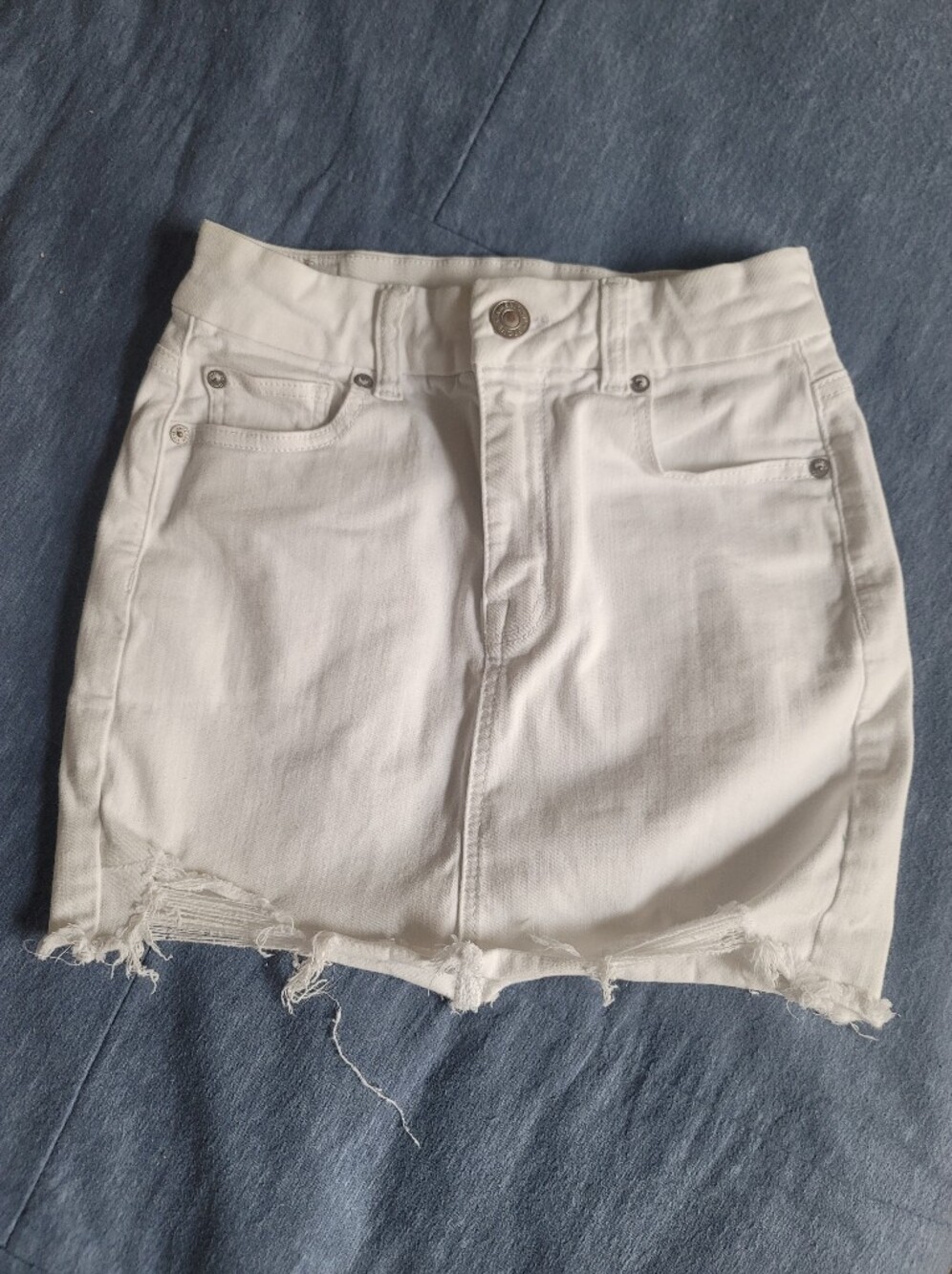 American Eagle Outfitters White Stretch Denim Skirt